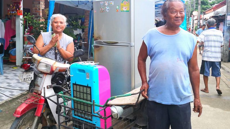 Students, D-Day step up with free electrical appliance repairs for Phuket flash flood victims
