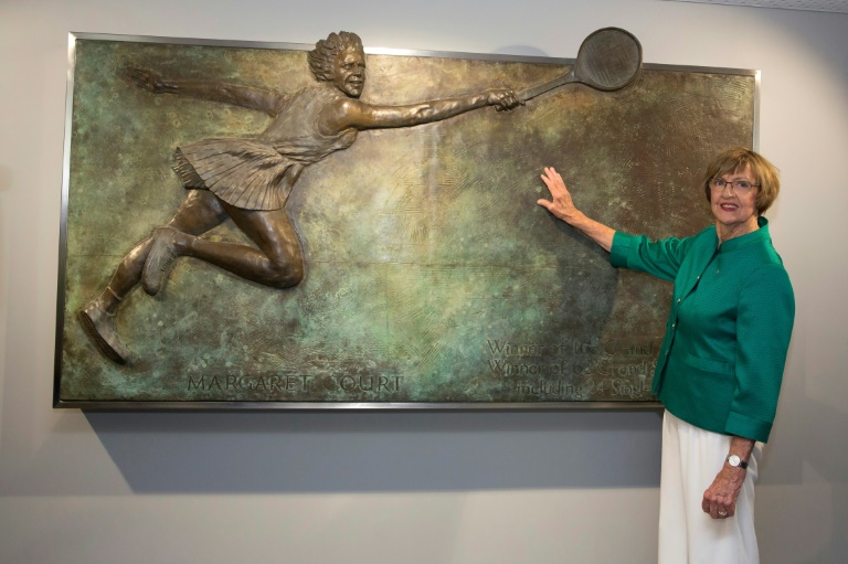 'Treat me like Laver', Court urges Tennis Australia