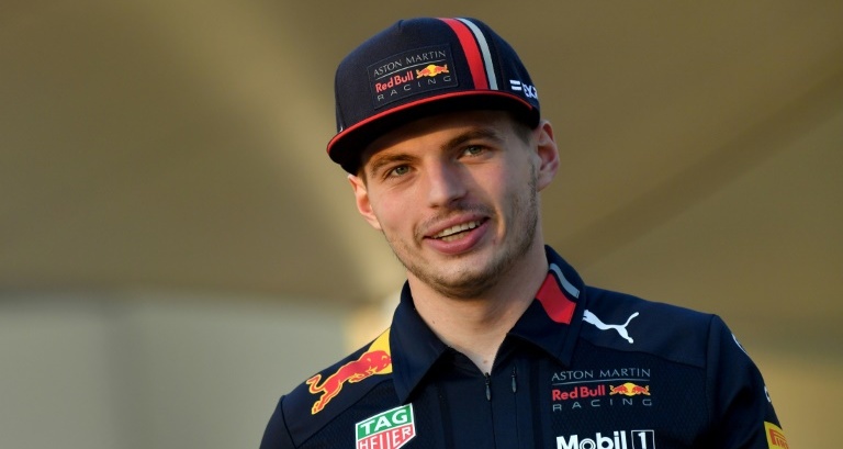 Verstappen signs new deal to stay at Red Bull until 2023