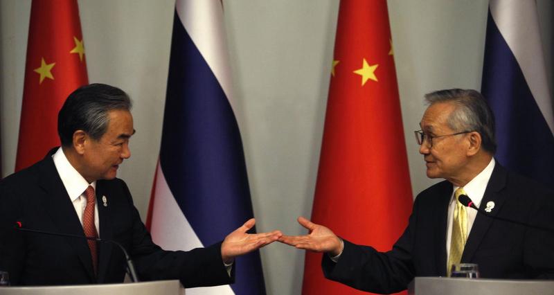 Government accused of being too submissive to China