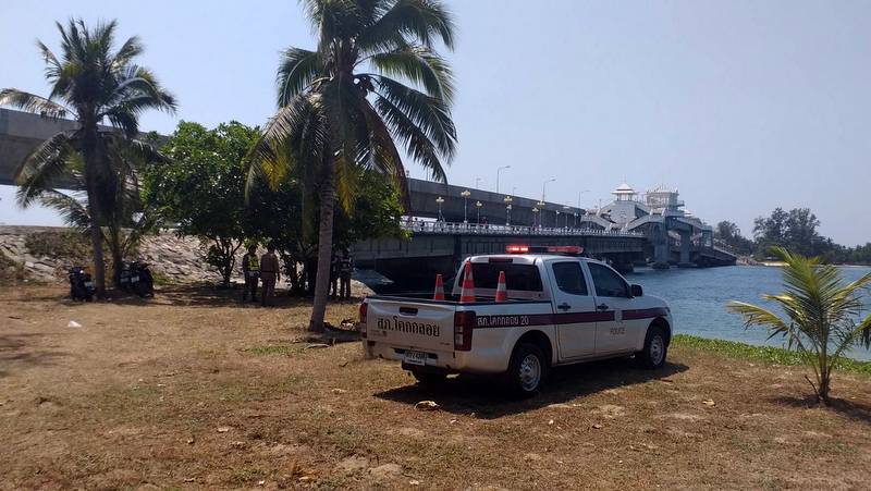 Man, 61, drowns after leap from bridge to Phuket