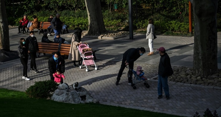 As world cowers, China glimpses coronavirus aftermath