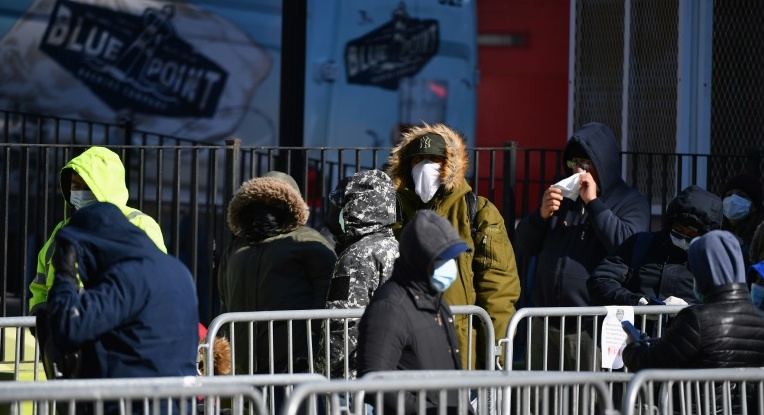 US tops world in virus cases, overtaking China and Italy
