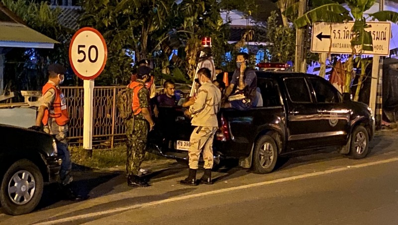 Rawai checkpoint nabs curfew breakers, meth pills