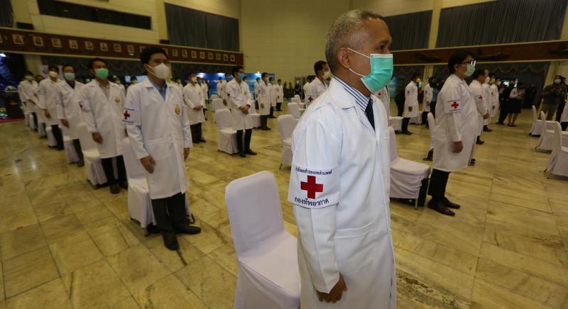 Ex-air force doctors recalled for virus fight