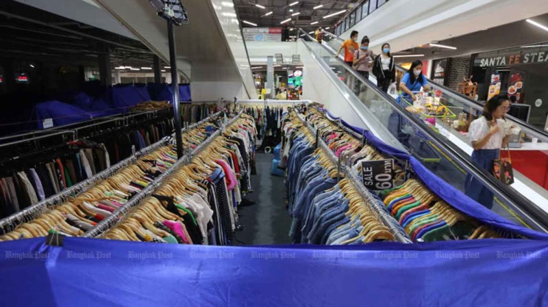 Govt mulls easing COVID curbs