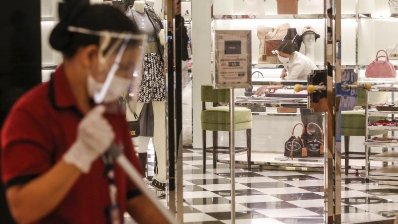 Private sector hails move to reopen malls
