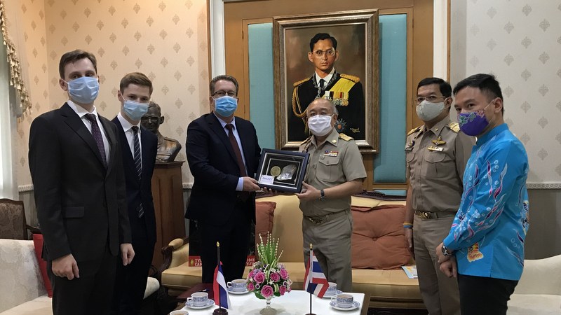 Governor formally welcomes first Russian Consul General for Phuket