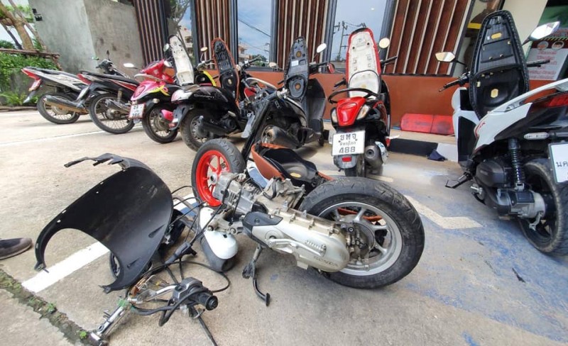 Patong motorbike thieves arrested