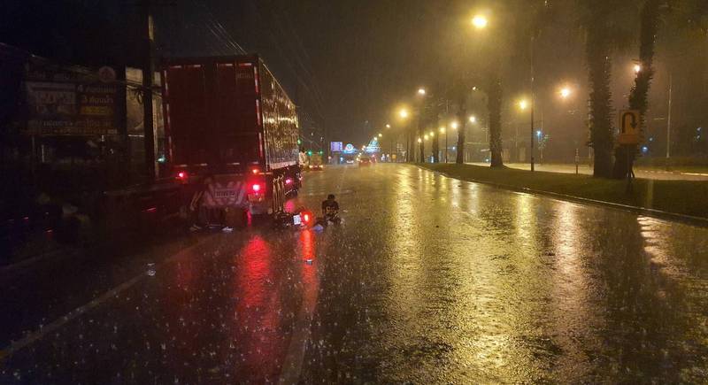 One dead, one injured as motorbike crashes into parked truck in Thalang