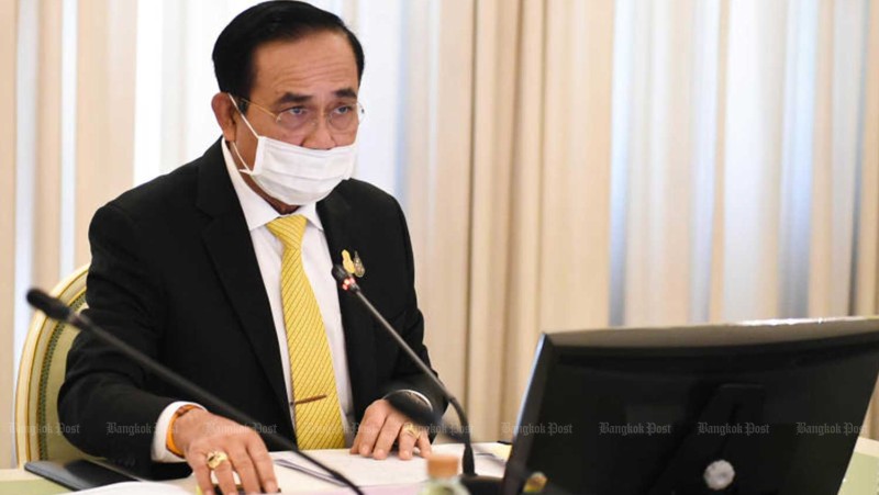 Prayut apologises for Rayong COVID scare, vows to step up measures