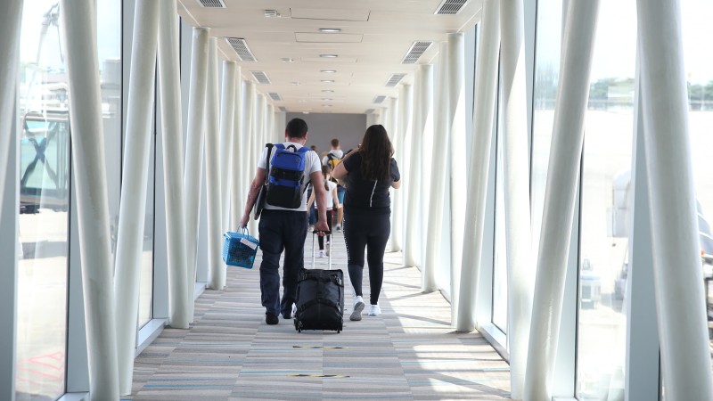 More Russians fly home from Phuket