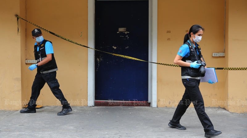 Video shows cameras being removed from shootout gambling den