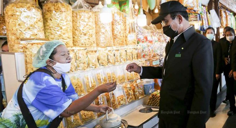 Prayut backs return of tourists