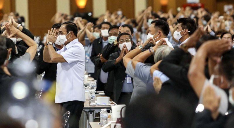 PM pledges more cash if virus returns