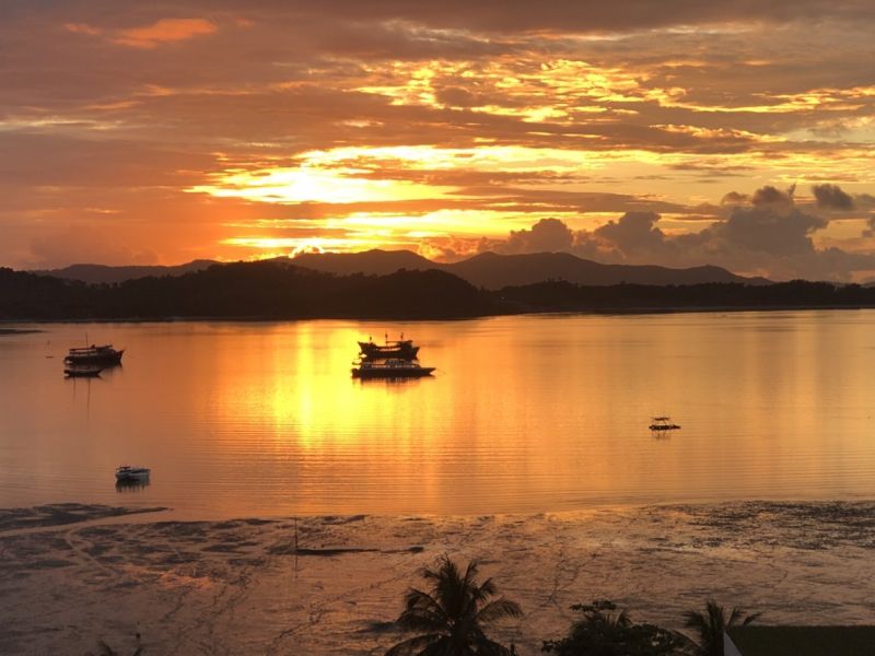 Luxury Seaview Villa, Ah Po