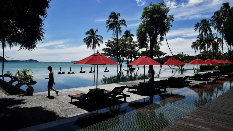 ‘Ghost island’ Phuket hunkers down in tourist-free Thailand