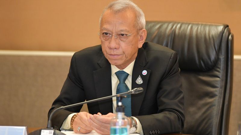 Tourism minister raises caveat on reopening