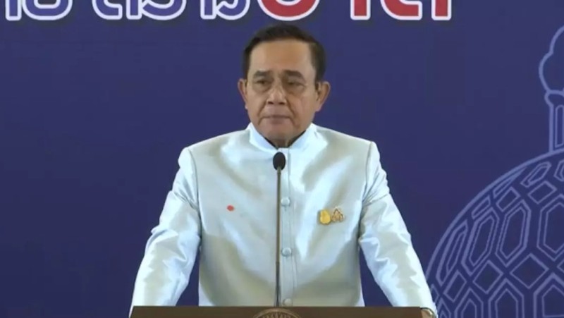 Prayut, Cabinet ministers to stay in Phuket overnight for mobile meeting