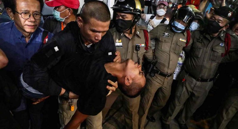 Police vow to detain three hospitalised protesters further