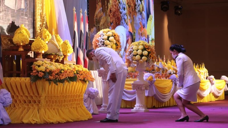 Phuket honours King Bhumibol’s birthday