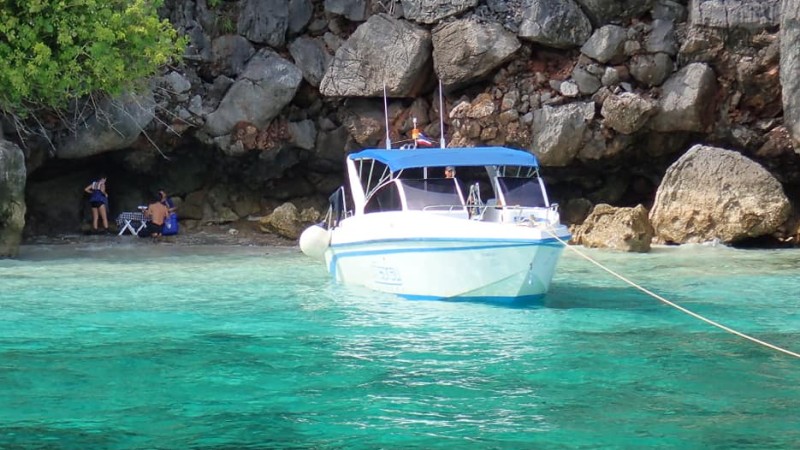 Tour boat sought for damaging protected corals near Phi Phi