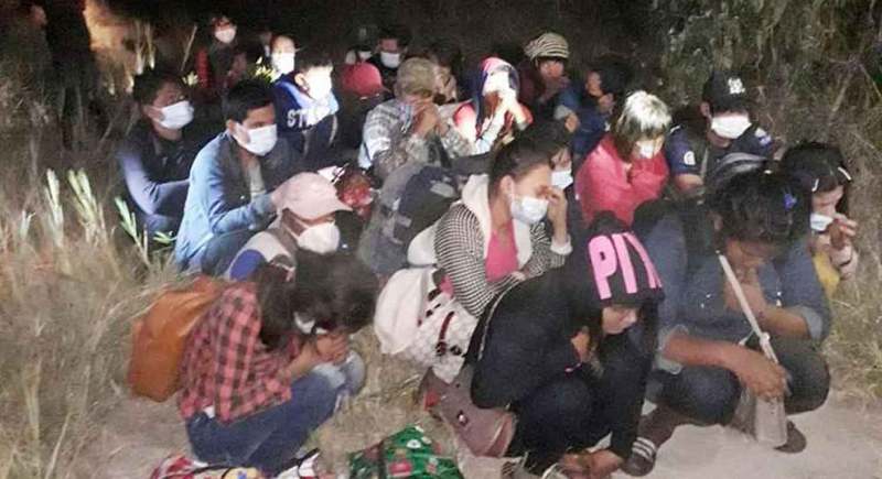 Illegal migrants can apply to stay, cabinet confirms