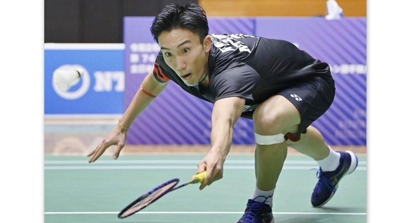 Momota tests COVID positive, out of Thai events