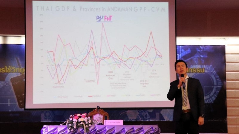 Phuket would suffer harshly under another lockdown, says expert