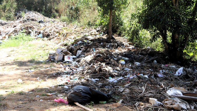 Phuket officials put illegal dumping on the agenda