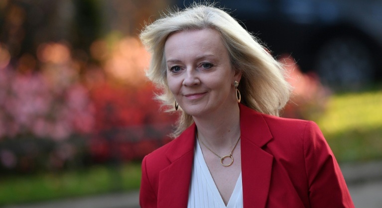 Britain to apply to join Asia-Pacific free trade bloc
