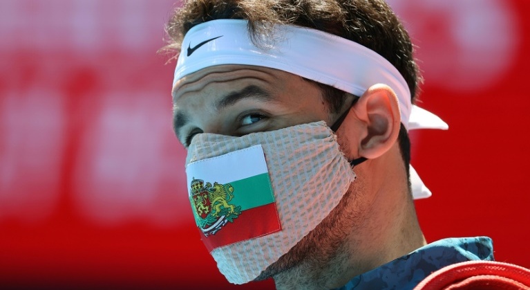 Aussie Open bars fans, players into ‘bubble’ after snap COVID lockdown