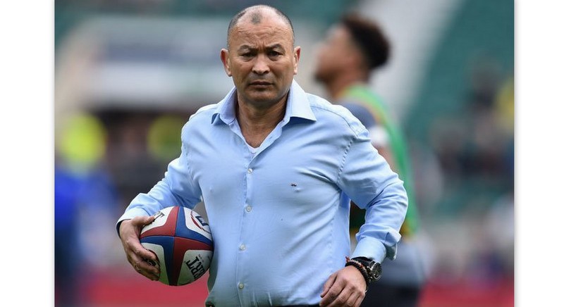 England’s ‘mad chemist’ Jones opts for familiar formula against Italy