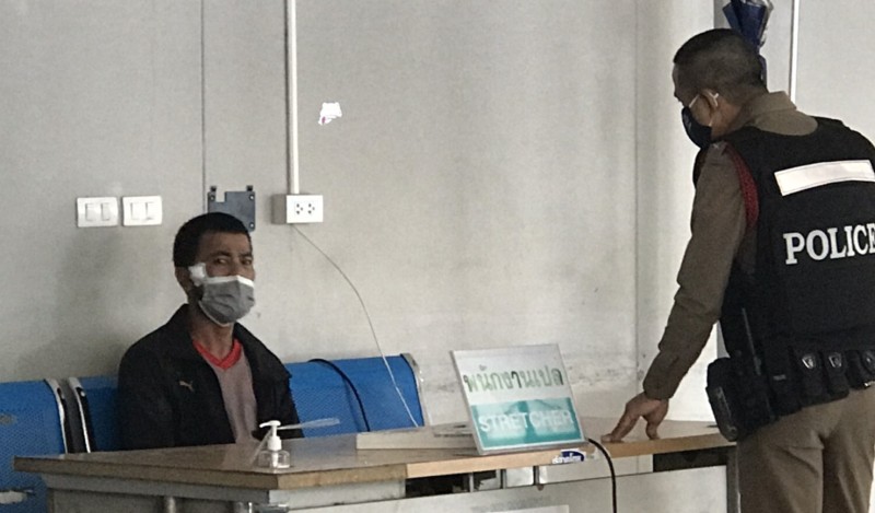 Phuket Town police chase wipeout lands officer in hospital, Myanmar man with kratom charge