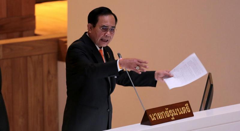PM warns vaccine critics