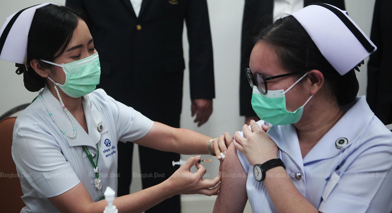 Prayut to get jab Sunday, Anutin to follow