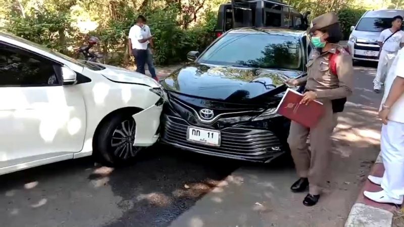 Phuket Governor in fender bender