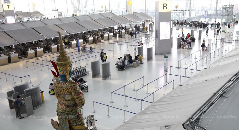 Travel deals on agenda as jabs start