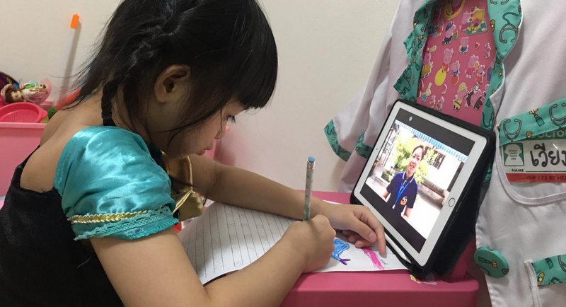 Kids get free internet for studying at home