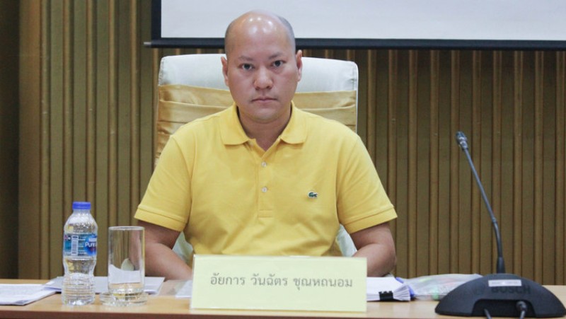Ex-prosecutors face bribe charge in Phuket case