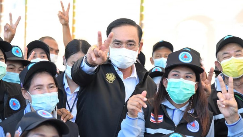 Prayut arrives in Phuket