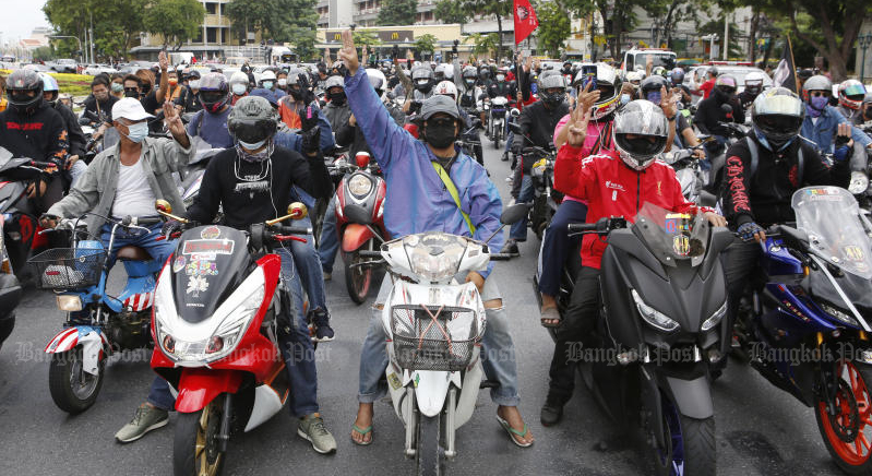 Bangkok police brace for car mob rally