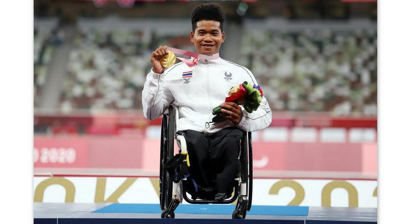 Pongsakorn wins first gold for Thais