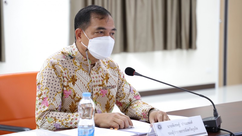 Phuket officials defer ‘considering’ lifting ban on alcohol in restaurants