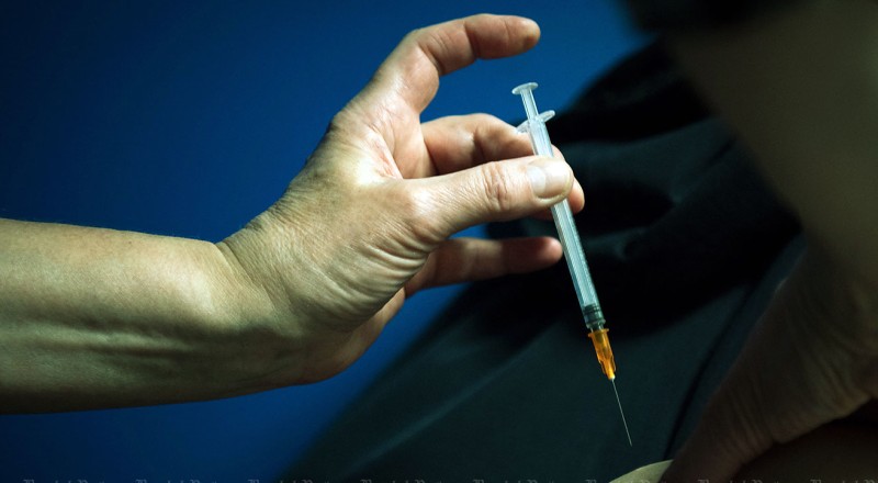 3 doses of AZ urged to combat Omicron