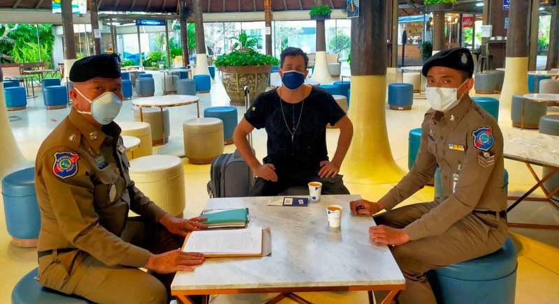 Runaway Israeli tourist returned to Bangkok
