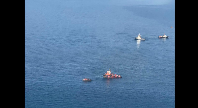 Oil spill off Rayong, slick heading to coast