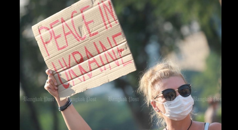 Russian embassy urges Thais not to join fight