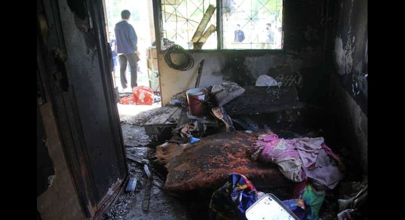 Poor Phuket house fire victims receive a helping hand