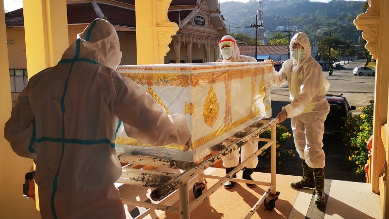 Phuket order mandates handling of COVID corpses